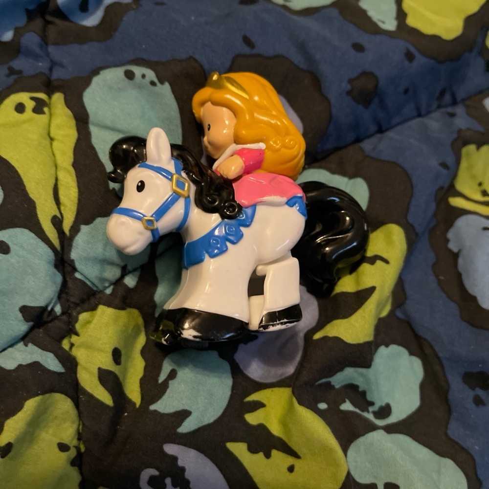 Fisher-Price Princess Aurora Klip Klop Horse